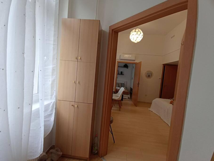 Trendy 2 Room Flat, Next To Corvin Mall Free Huge Garage! Ac,Dishwasher,Washmachine, Smart Tv Budapest Exterior photo